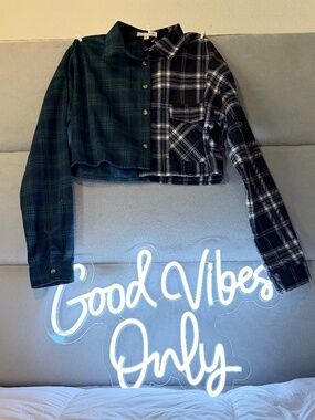Pacsun La Hearts Cropped Flannel